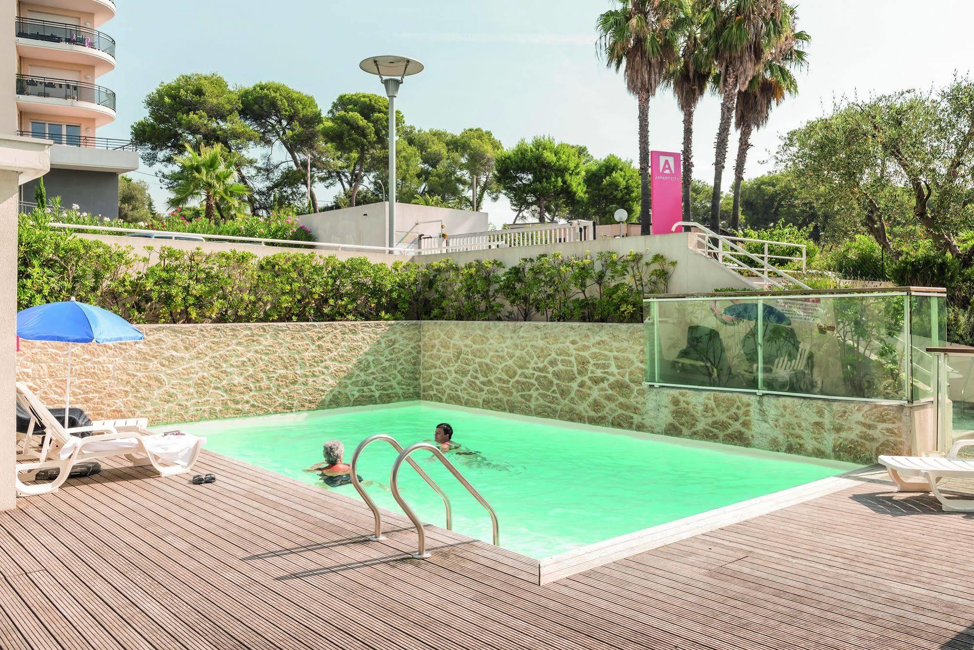 Appart'City Classic Antibes Buitenkant foto